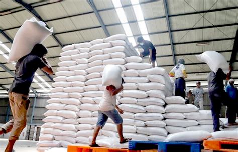 Stok Beras Di Gudang Bulog Jabar Masih Aman Hingga Bulan Depan HARNAS ID