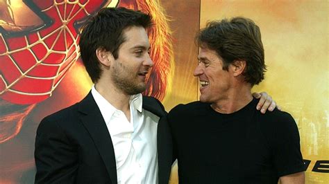 Tobey Maguire E Willem Dafoe Entram No Livro Dos Recordes Por Homem