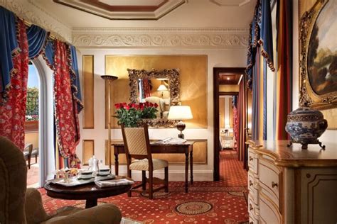 Hotel Splendide Royal – Celebrated Experiences