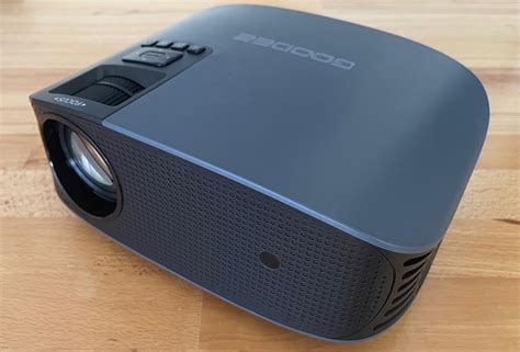 Goodee Yg Plus K Projector Review Capable Projector On A Budget