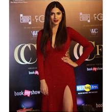 Sapna Pabbi Hot Pics Collection 2018 AZNude