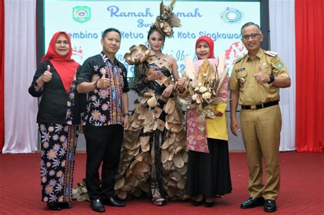 Pemkot Singkawang Dukung Inovasi Dan Program Pkk Media Center Kota