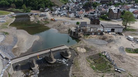 Vorher Nachher Bilder So Sieht Es Ein Jahr Nach Der Flut Im Ahrtal Aus