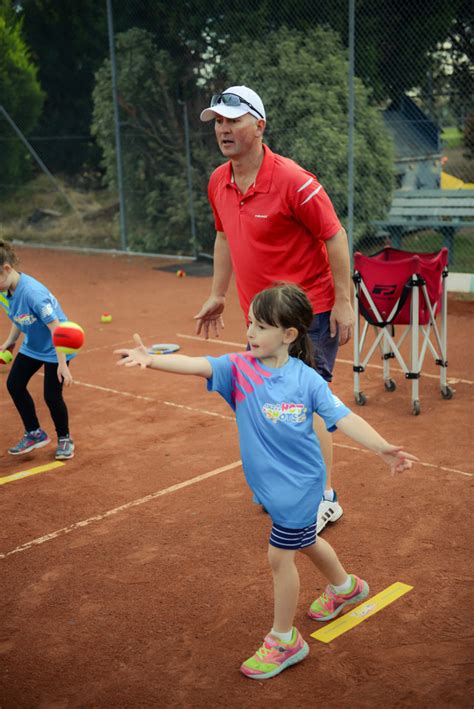 ENDEAVOUR TENNIS HOT SHOTS ENDEAVOUR HILLS