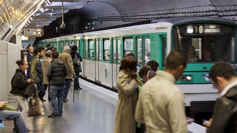 Suppression Carnet De Tickets Métro Bus Ratp Dates Conditions