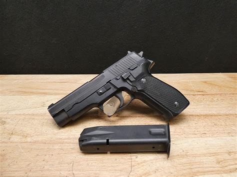 Sig Sauer P226 West German 9mm D4 Guns