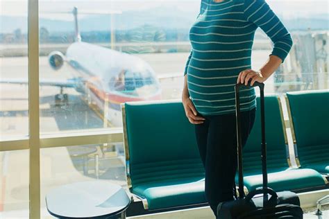 Everything To Know About Flying While Pregnant According To An Obgyn