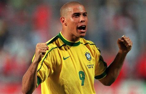 Ronaldo Nazario: Desailly and Thuram's comments before '98 WC shows how scary he was | GiveMeSport