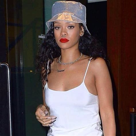 Everything You Need To Know About Rihannas Ouch Less Septum Piercing