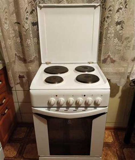 Электроплита Indesit купить | Бытовая техника | Festima.Ru – частные ...