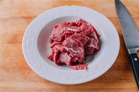 Raw Beef Stir Fry