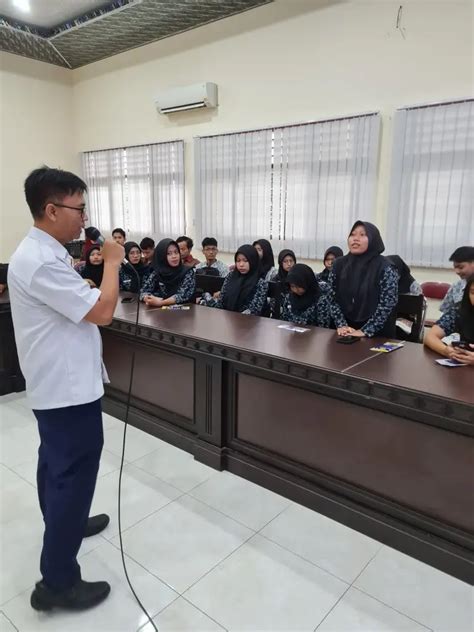 Politeknik Pu Kunjungi Sekolah Unggulan Yang Ada Di Jawa Timur Dalam