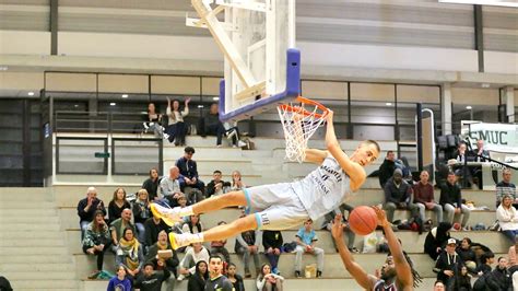 Basket Nationale 2 le Smuc vainqueur de Rousset continue de rêver