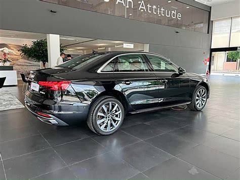 Khám Phá Audi A4 2023 Màu Đen Mythos Black Cực Ngầu Audi