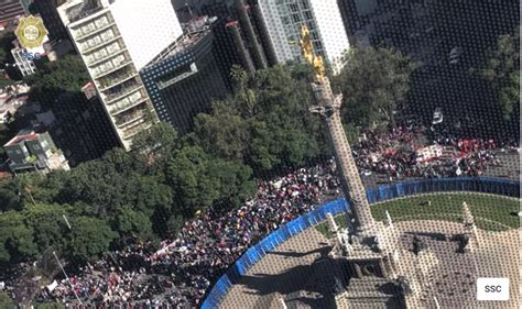 Faltan Desde Hace A Os Marchan Familiares De Normalistas En La Cdmx