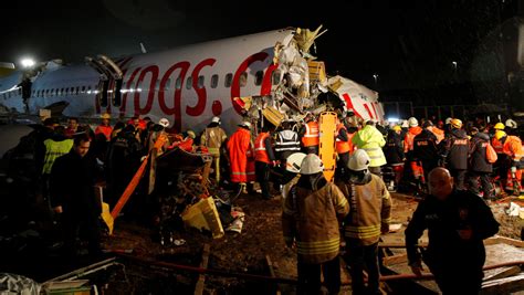 El accidentado aterrizaje del avión que se partió en Estambul fue