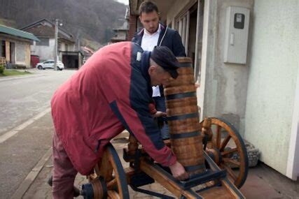 Ramazanski Top Tradicija U Sarajevu Duga 200 Godina BosnaInfo