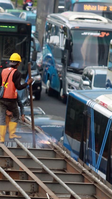 Kawasan Industri Pulogadung Kini Dilewati Bus Transjakarta Catat Rute