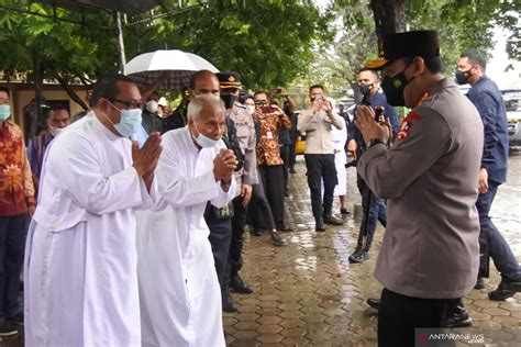 Kapolri Pastikan Perayaan Paskah Di Ntt Berjalan Aman Antara News