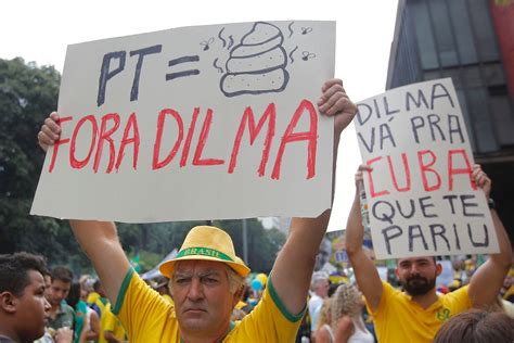 Fotos O que dizem os cartazes dos protestos de 15 de março 15 03