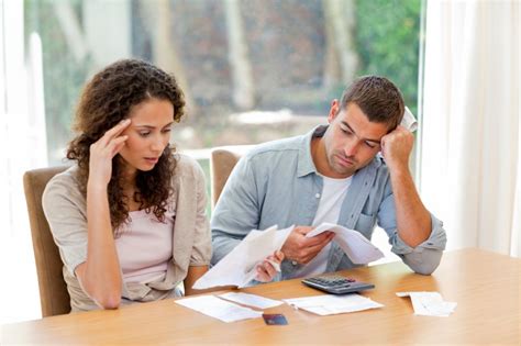 manage finances   marriage couples financial management
