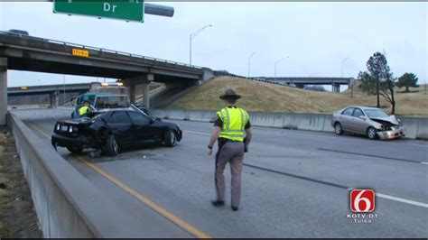 Crash Shuts Down Westbound I 244 Near Memorial