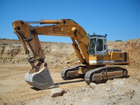 Liebherr R B Hdsl Litronic Aufgenommen Am Fahrzeugbilder De