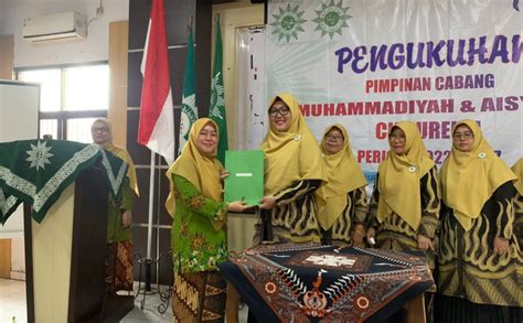 H Lukmanul Hakim Dan Ida Rosidawati Resmi Pimpin PCM PCA Cibeureum