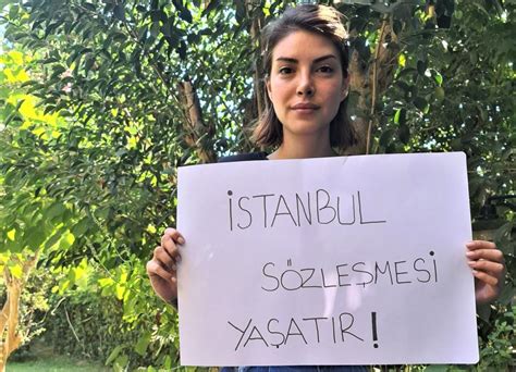 İstanbul Sözleşmesi için pankart açtı