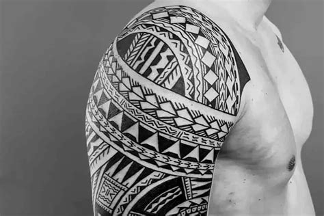 Boost Confidence with 35 Stylish Shoulder Tattoos for Men - Dezayno