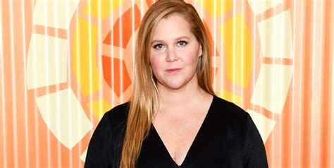 Amy Schumer Reveals She Has Lyme Disease Is Taking Doxycycline