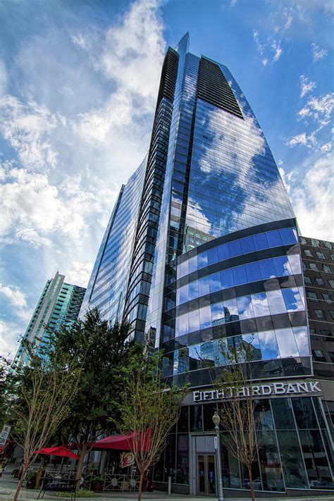 Atlanta Skyscraper Photograph By Mark Chandler Fine Art America