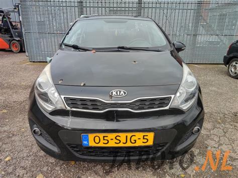 Kia Rio Iii Cvvt V Schrottauto Schwarz