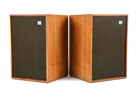 Used Wharfedale Denton 2 Bookshelf speakers for Sale | HifiShark.com