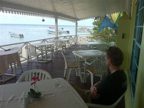 CONRADO BEACH RESORT - Hotel Reviews (Tobago/Crown Point)