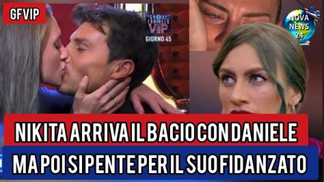 Grande Fratello Vip Colpo Di Scena Nikita Pelizon Bacia Daniele Del