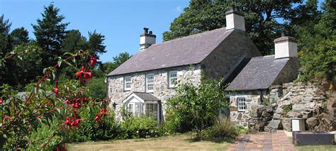 Coastal View Holiday Cottage Anglesey Sleeps 4 Coed Y Berclas