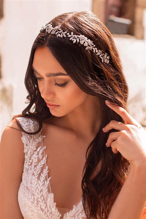 Accessori Capelli Sposa Il Dettaglio Luminoso Del Look Sposa