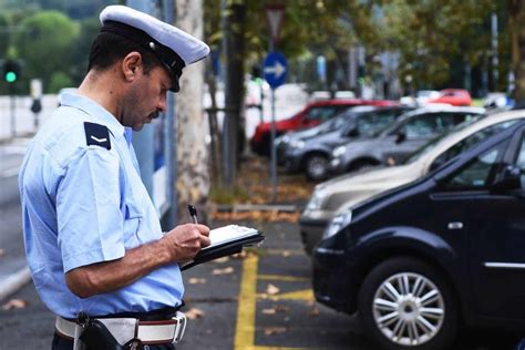 Multa Non Pagata Ecco Cosa Si Rischia Fermo Dell Auto Ipoteca Sulla