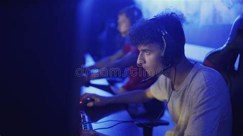 Professional Esport Woman Gamer Coming In Gaming Room Stock Footage