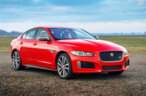 2019 Jaguar XE & XF receive new 300 Sport variant | PerformanceDrive