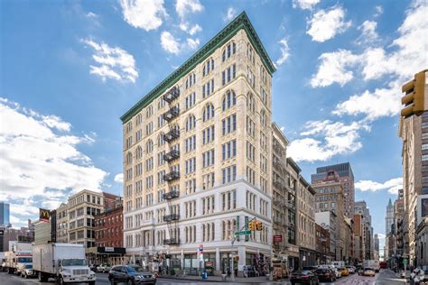 Broadway Manhattan Ny 10013 Manhattan Downtown Hotel Nnn Lease For