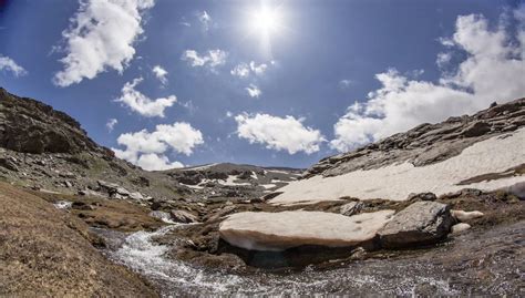 Sequía en Granada El deshielo y la pérdida de masas de agua en Sierra