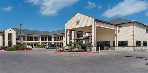 Hotel in Victoria Texas | Hotel near Port of Victoria TX