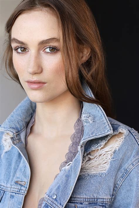 Madison Lintz Biography Height And Life Story Super Stars Bio