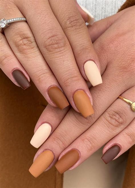 Autumn Color Nails Atelier Yuwa Ciao Jp