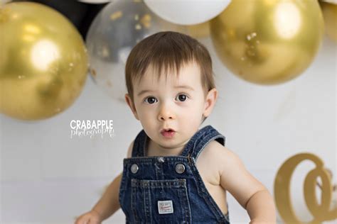 Mr Onederful Cake Smash · Crabapple Photography