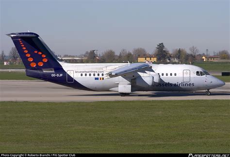 OO DJP Brussels Airlines British Aerospace Avro RJ85 Photo By Roberto