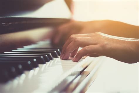 Los mejores cursos en línea para aprender a tocar teclado Musicway