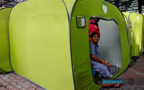 Bernama Mangsa Banjir Di Johor Dan Pahang Menurun Petang Ini Nadma